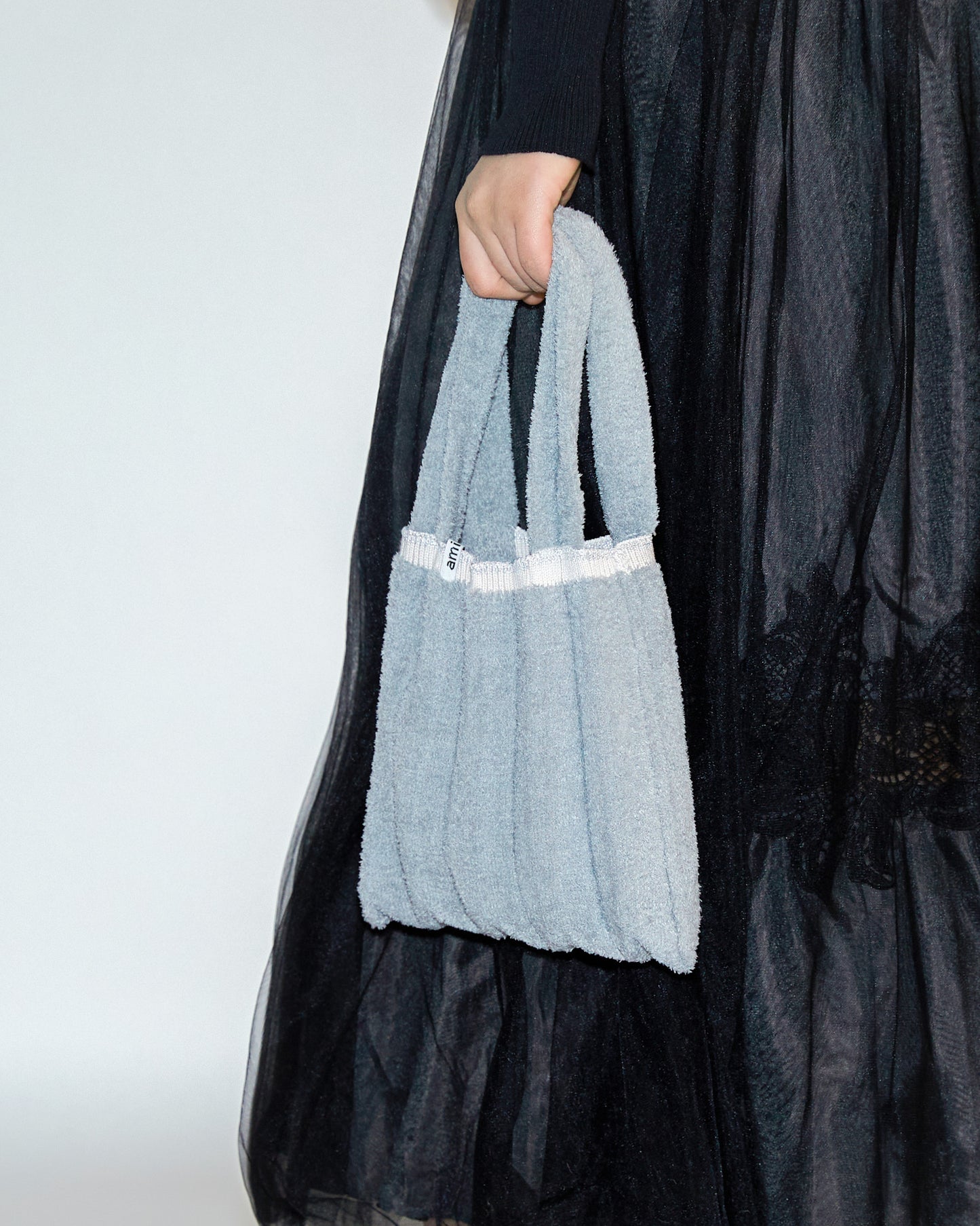 MOKOMOKO PLEATS KNIT BAG-LIGHT GRAY
