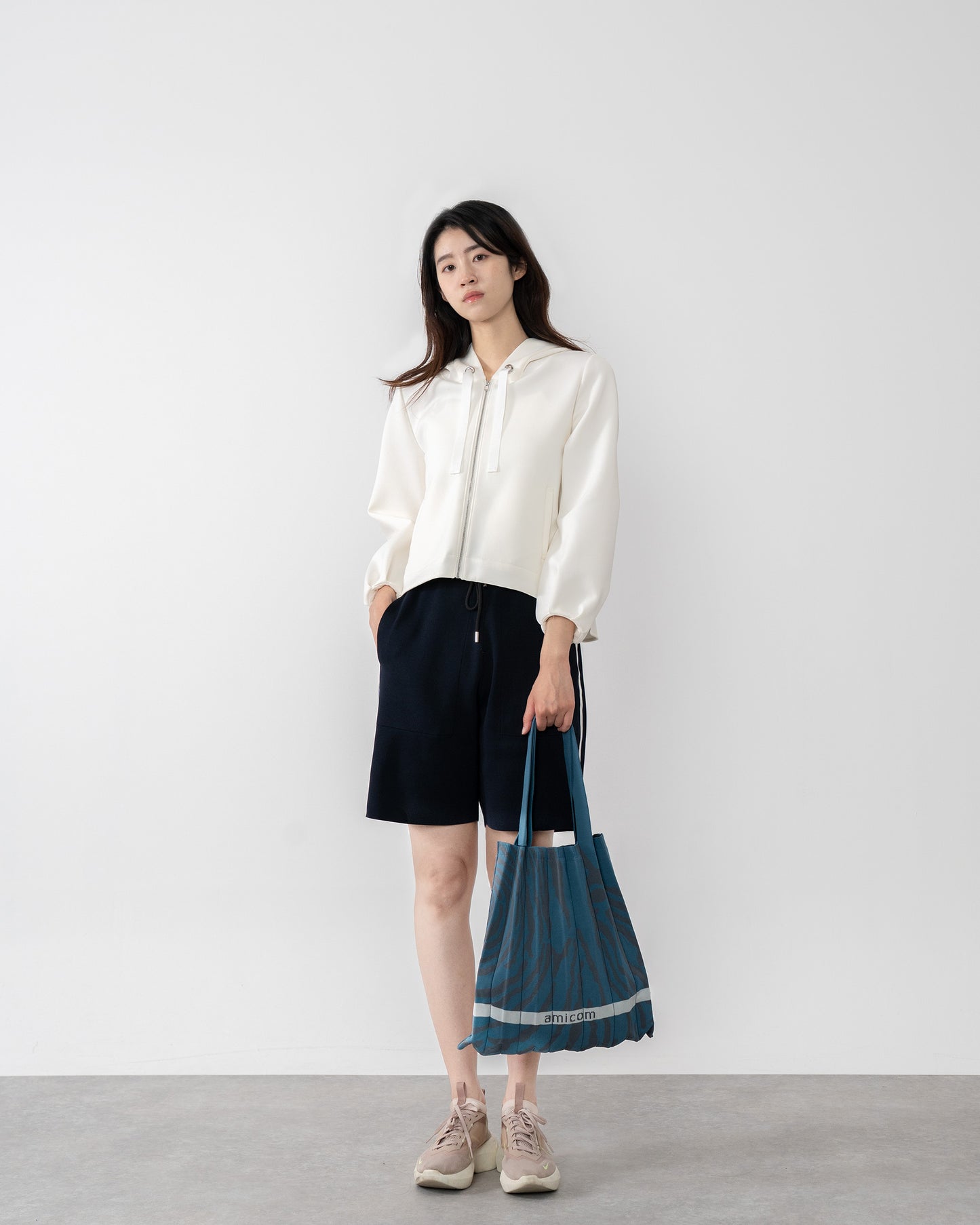 Wood cut Partten PLEATS KNIT BAG-Denim