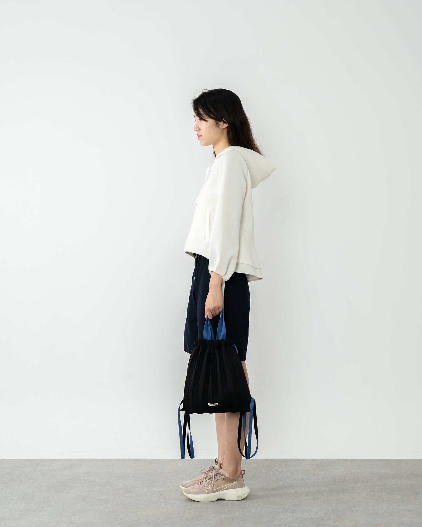 PLEATS BACKPACK-BLACK