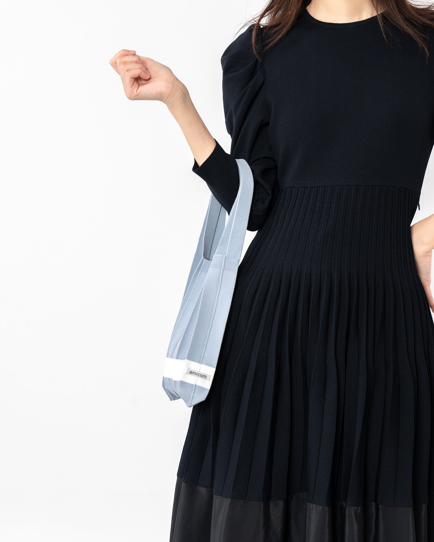 MINI PLEATS KNIT BAG-LIGHT BLUE