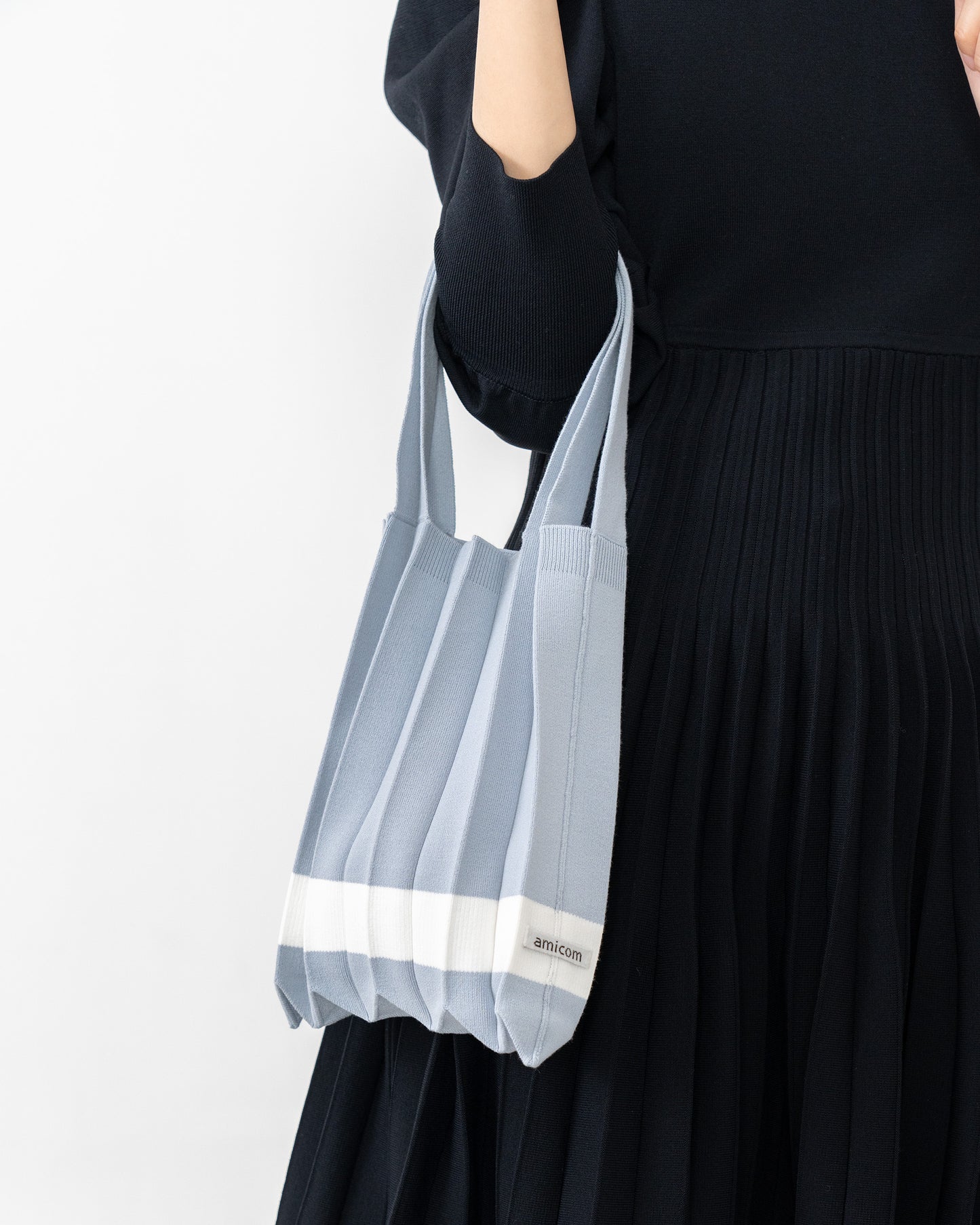 MINI PLEATS KNIT BAG-LIGHT BLUE