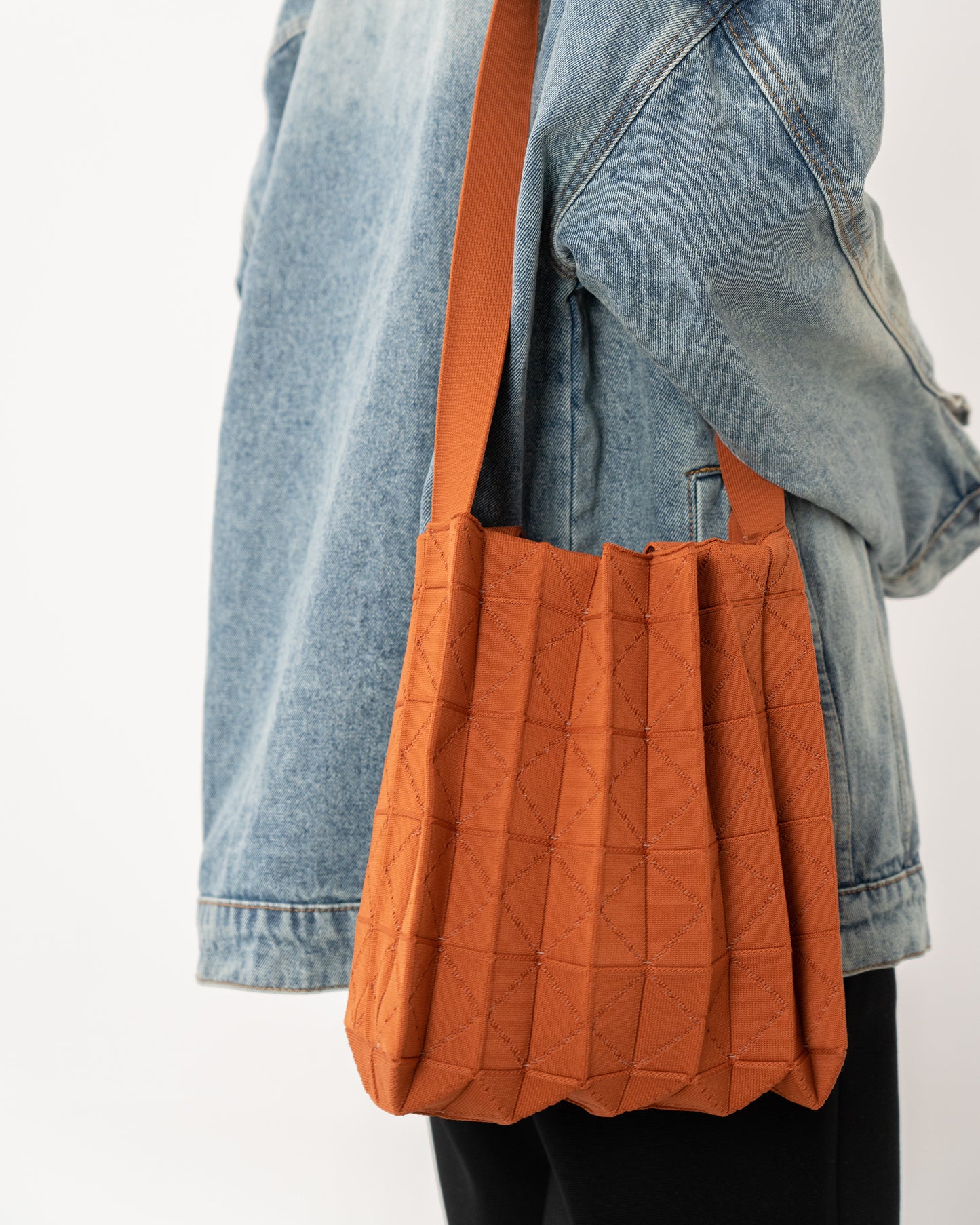 ORIGAMI PLEATS-DARK ORANGE
