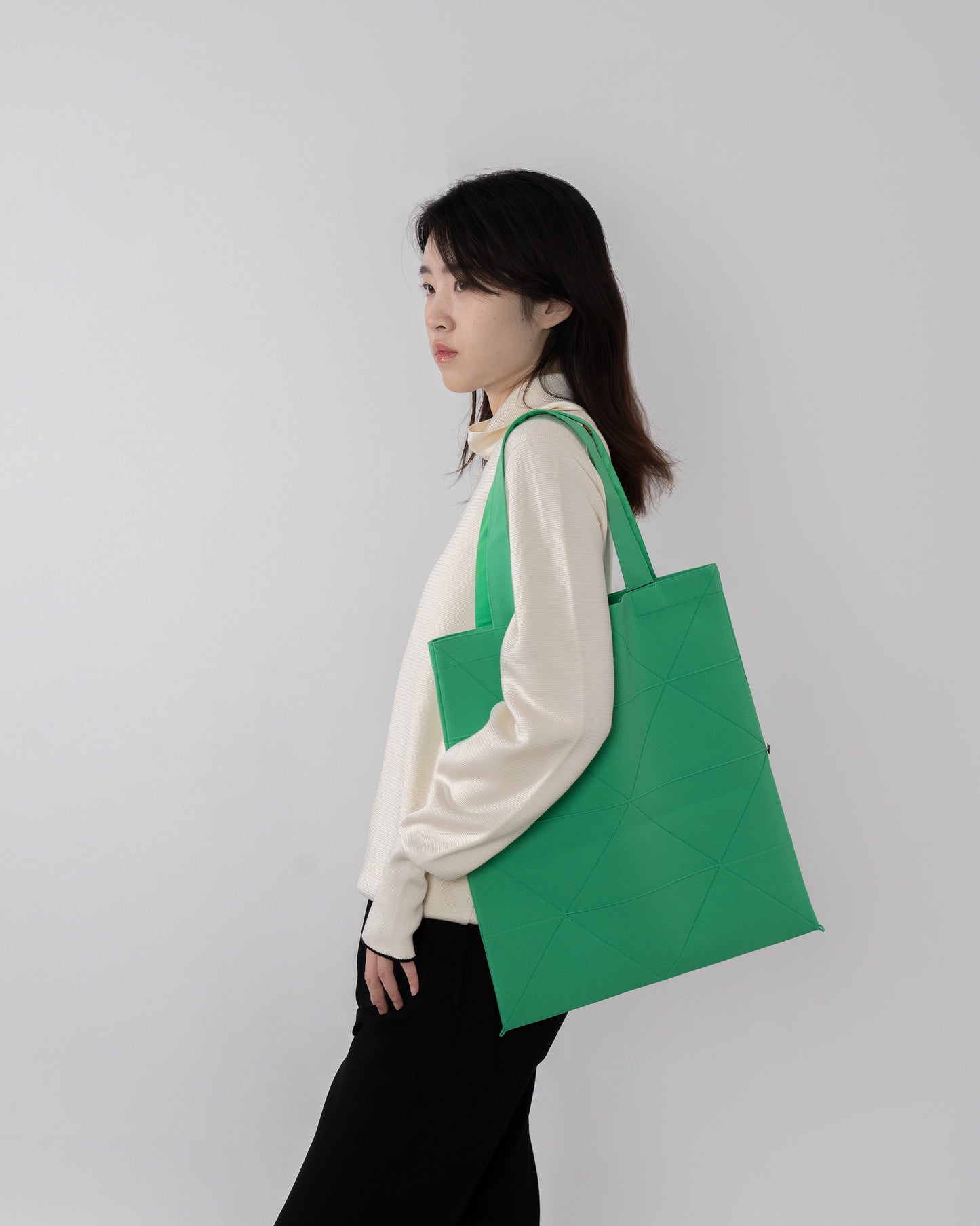 ORIGAMI KNIT BAG-BRIGHT GREEN