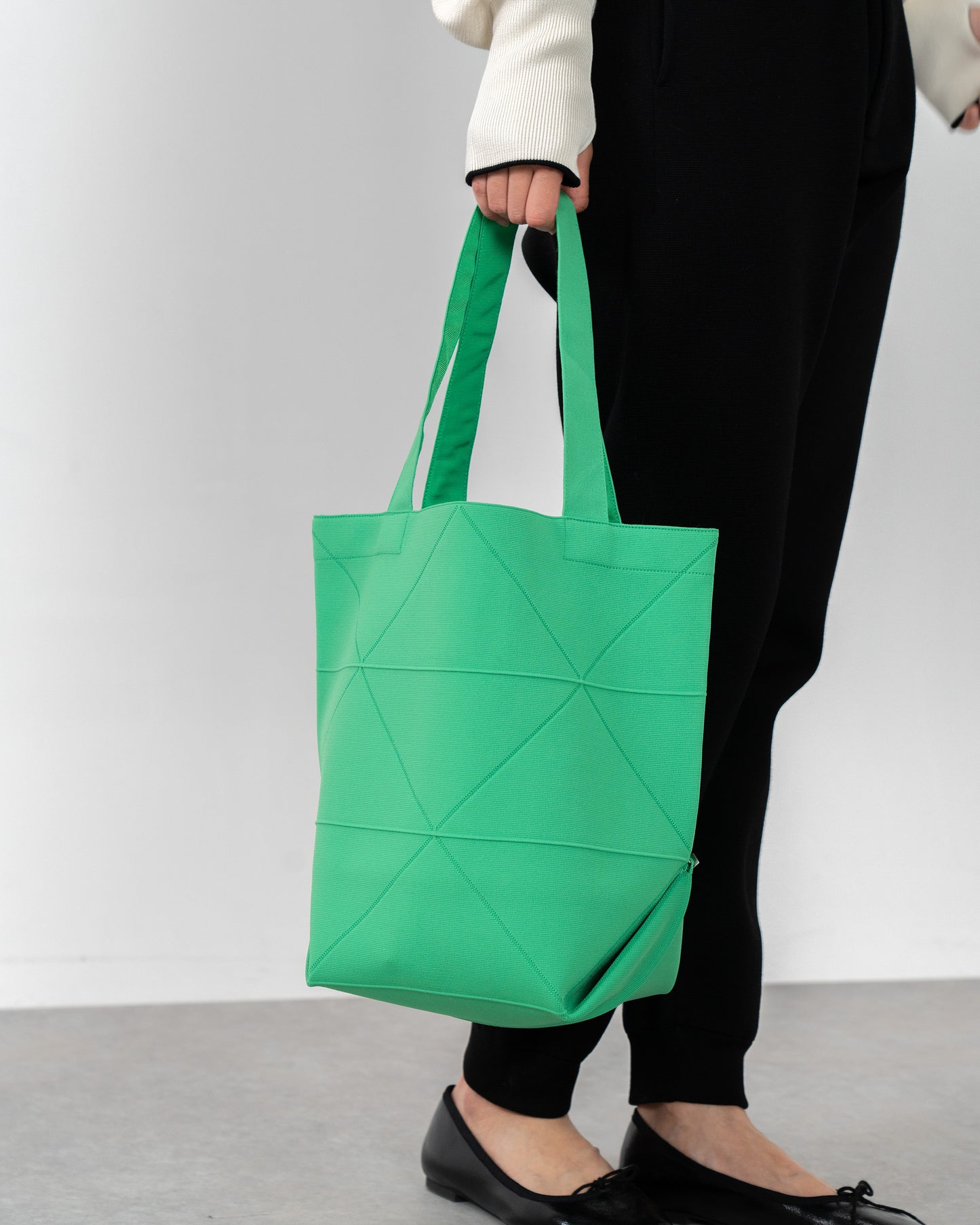 ORIGAMI KNIT BAG-BRIGHT GREEN