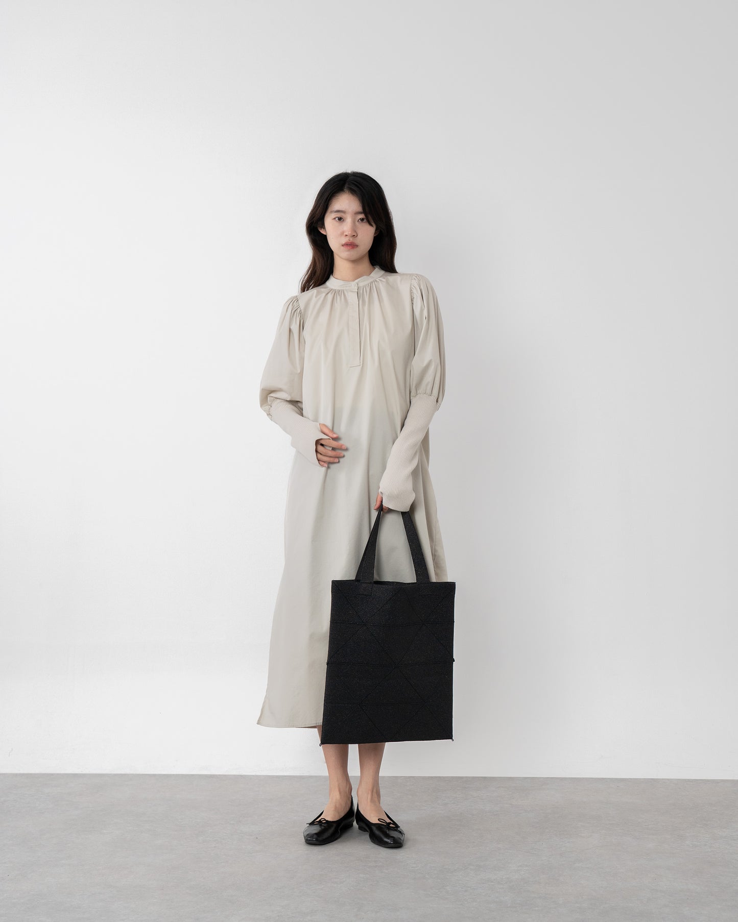 ORIGAMI KNIT BAG-SHINING BLACK