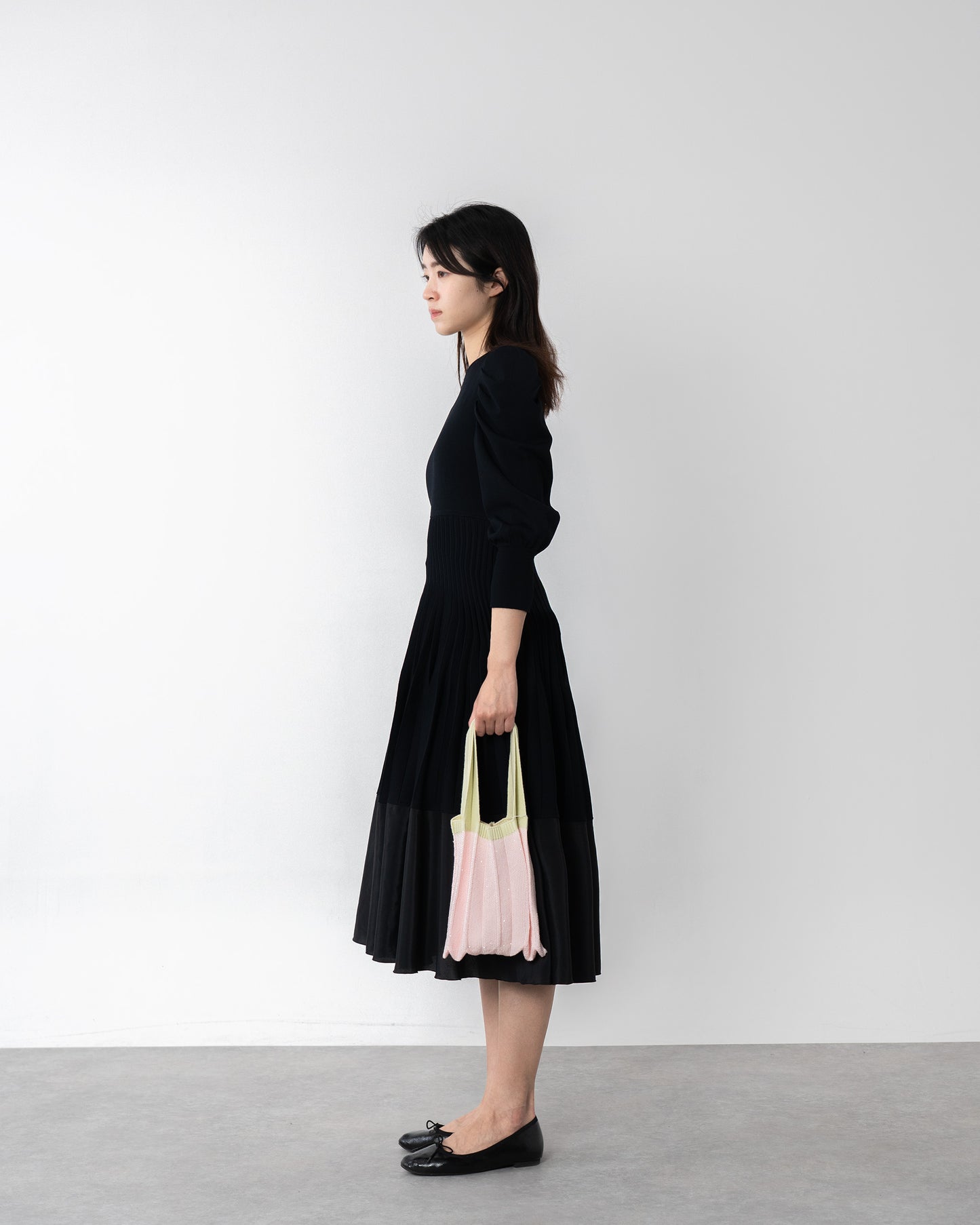 SPANGLE MINI PLEATS KNIT BAG-LIGHT PINK