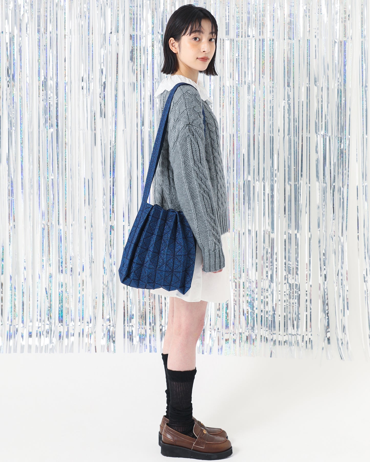 GLITTER ORIGAMI PLEATS-SAPPHIRE