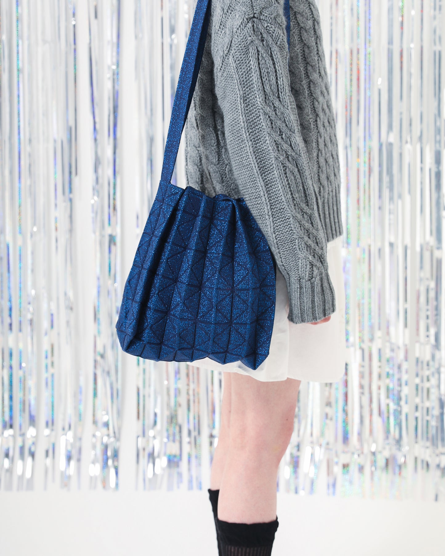 GLITTER ORIGAMI PLEATS-SAPPHIRE
