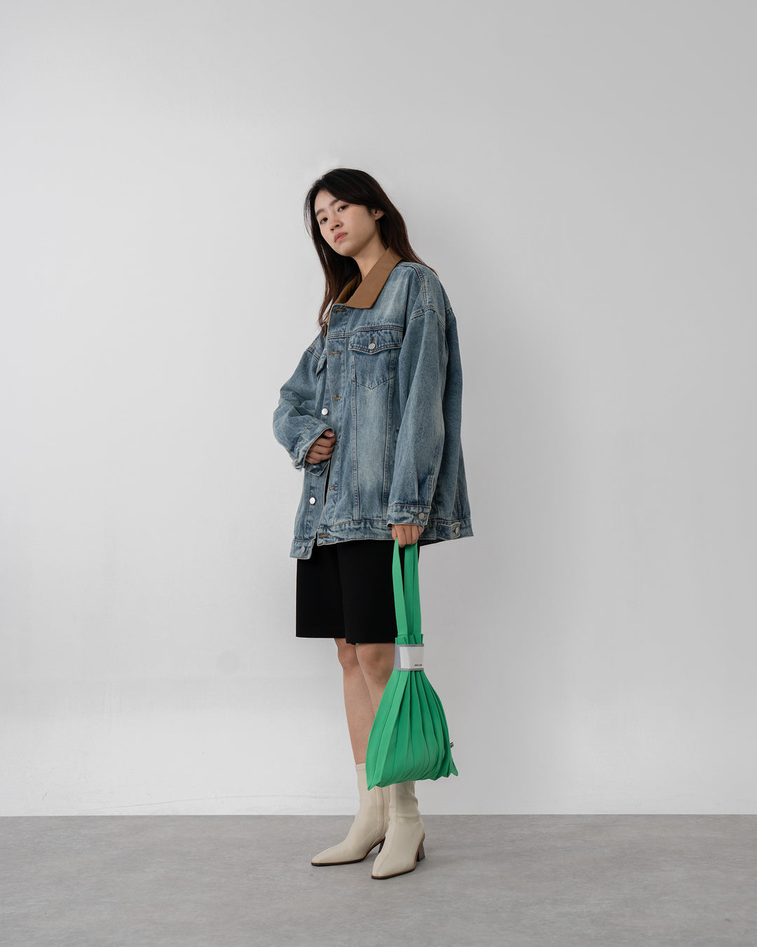 PLEATS KNIT BAG-BRIGHT GREEN – amicom