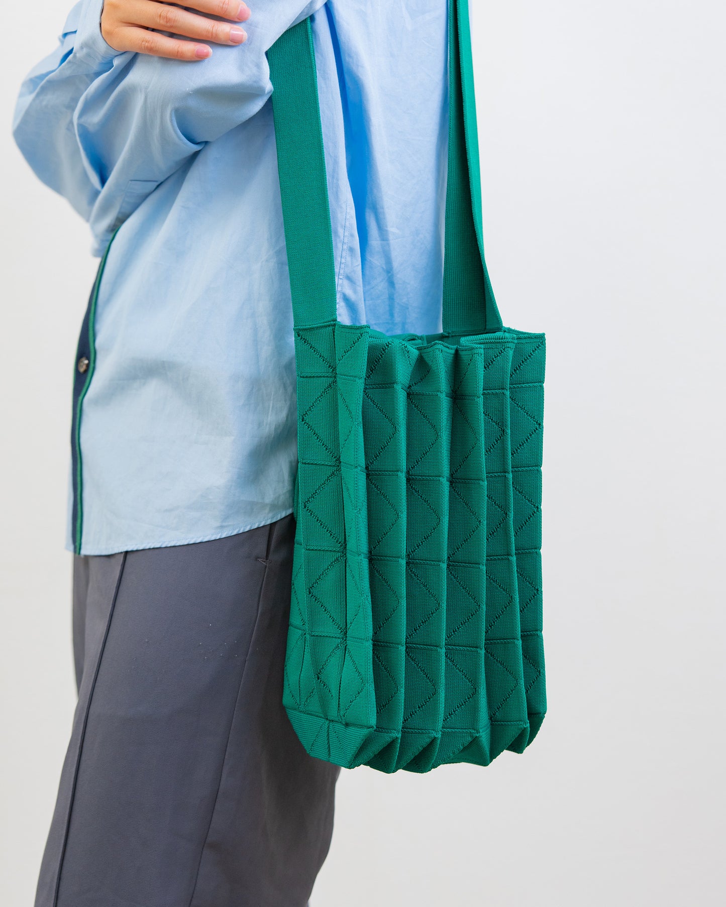 ORIGAMI PLEATS-GREEN