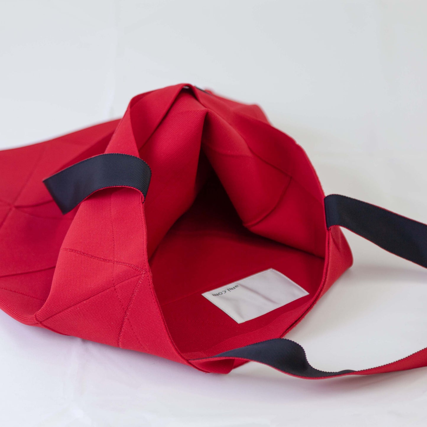 ORIGAMI KNIT BAG-RED