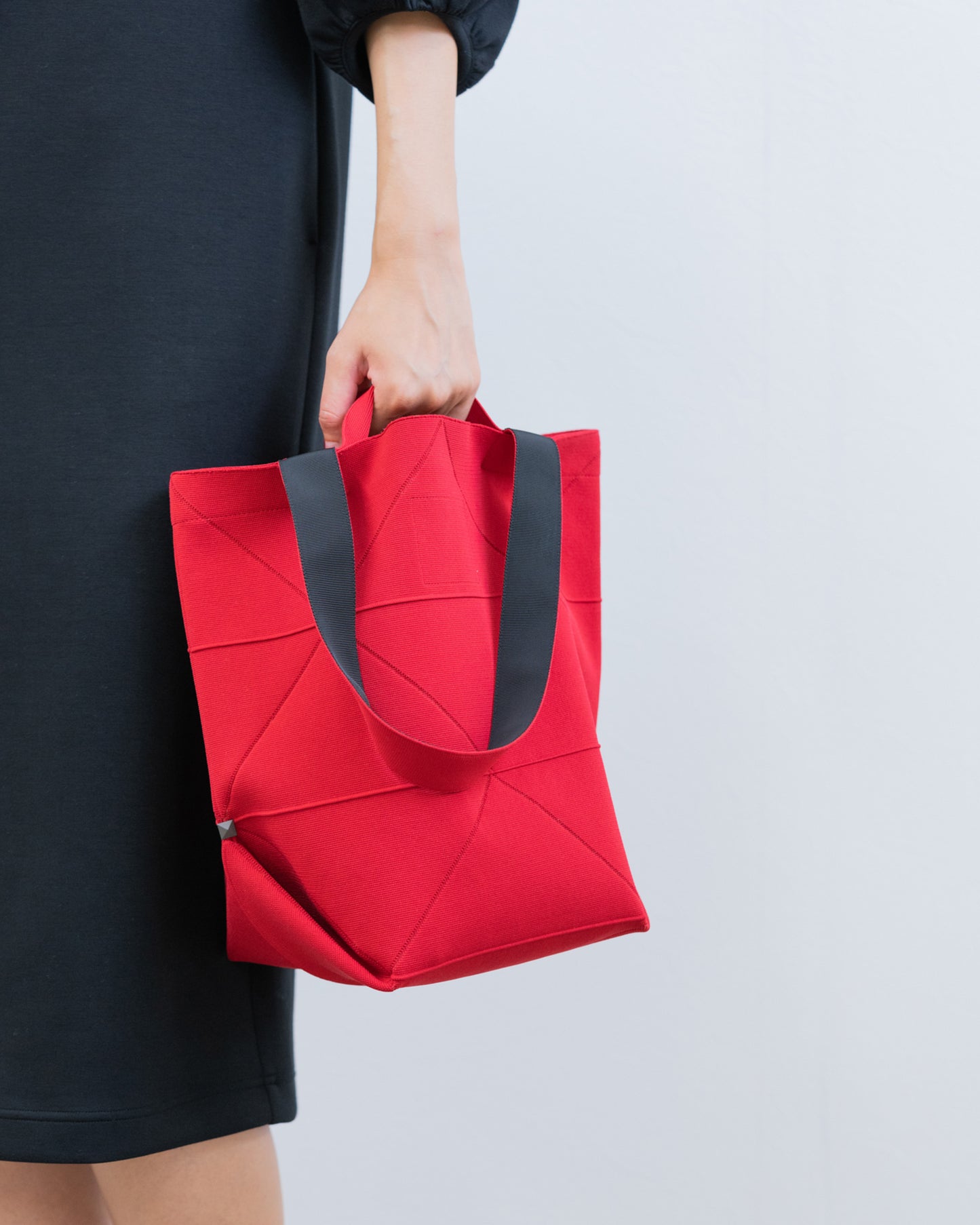 ORIGAMI KNIT BAG-RED